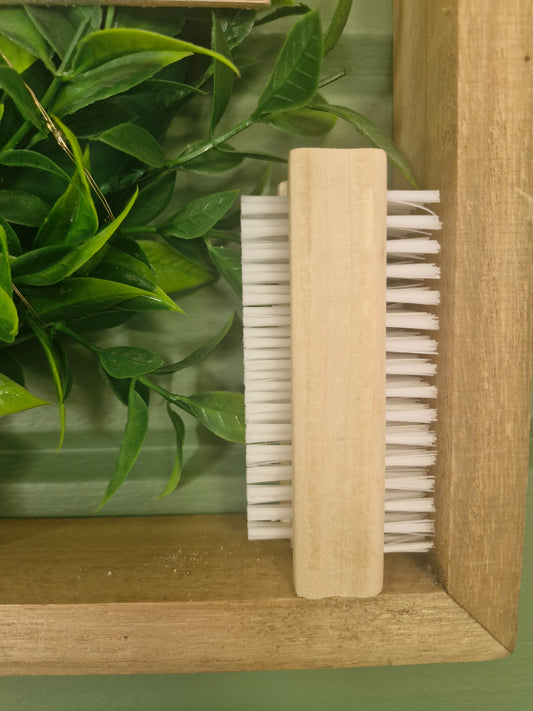 Bamboo Natural Nail Brush – Eco-Friendly
