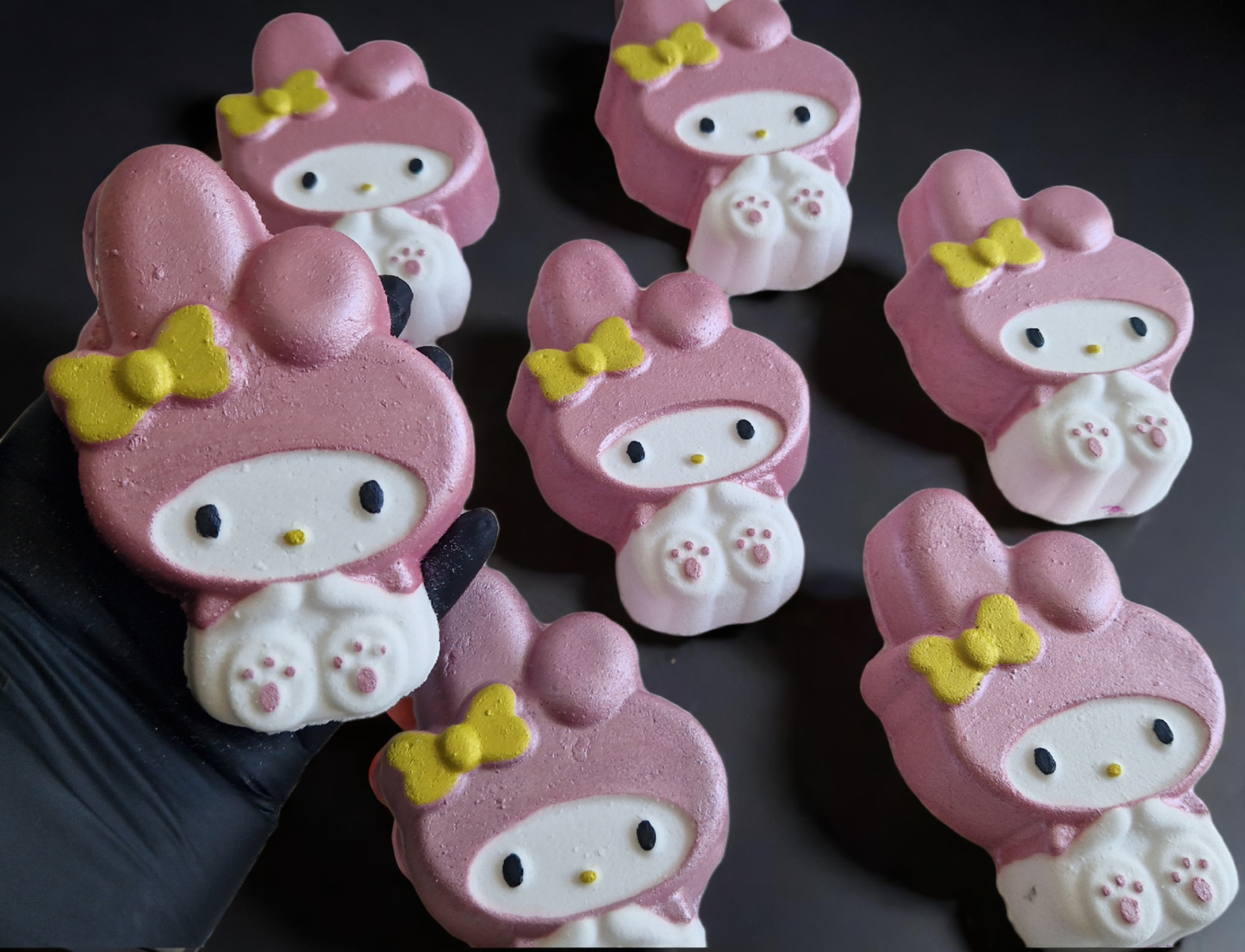 Kawaii Rabbit Bath Bomb β Blueberry Jam Bliss!