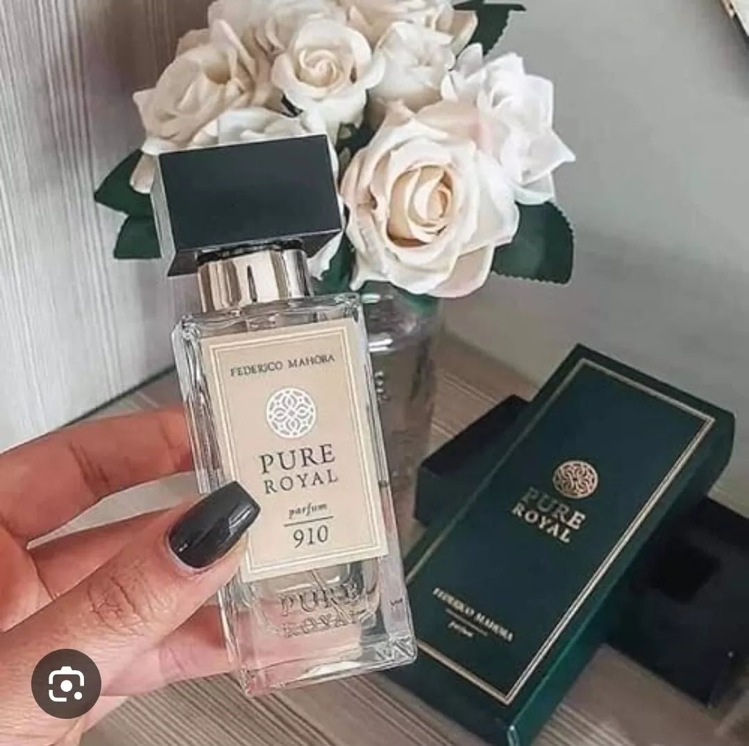 Red Casino (910) – A Luxurious Unisex Fragrance