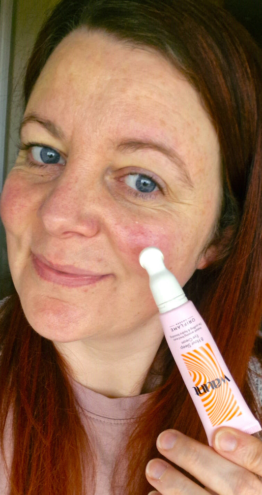 Waunt - 8 Hour Sleep Eye Cream - Vegan Skincare model