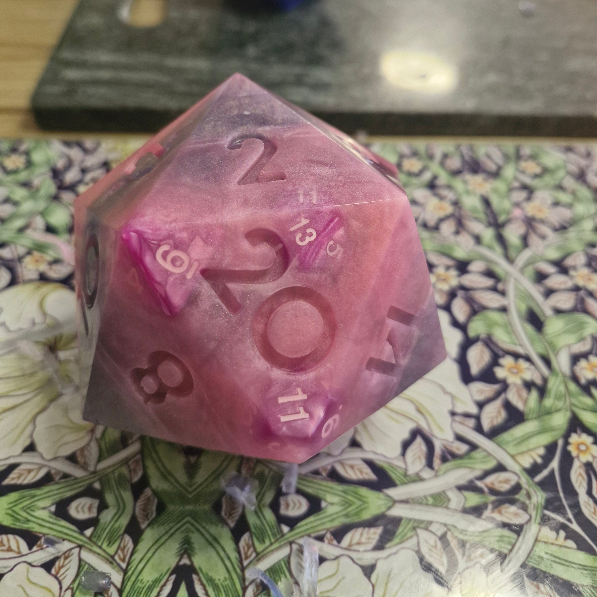 Handcrafted Natural D20 Dice shaped Soap with a full set of RPG Dice inside!! – A Critical Hit for RPG Fans! Pink and Grey