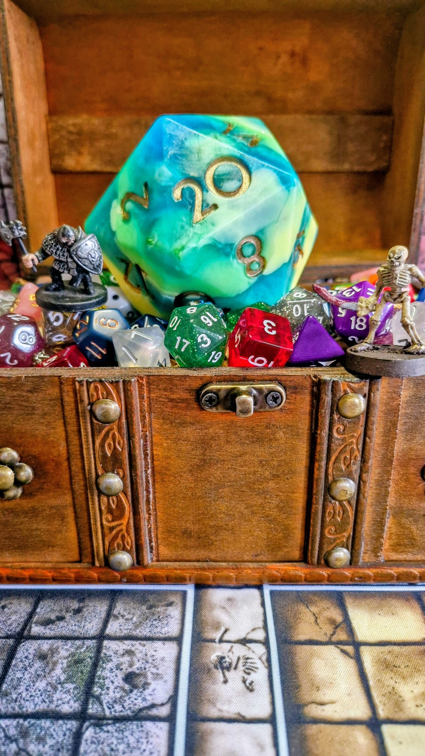 Outrider Games Exclusive D20 Soap Dice – Sea Salt & Sage | Handmade DnD Gift for Tabletop Gamers