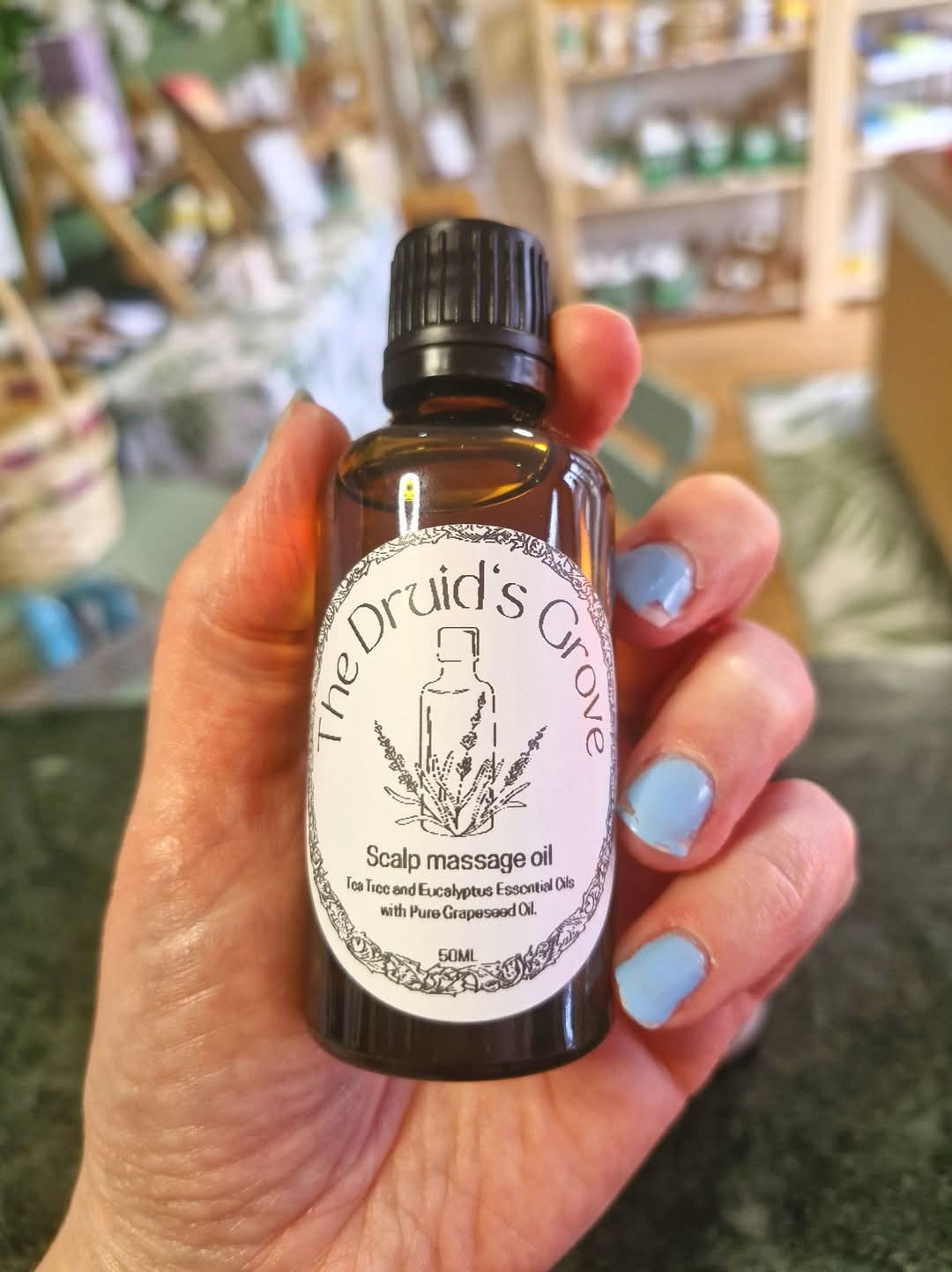 Grapeseed Oil for Hair & Scalp - Tea Tree and Eucalyptus Essential Oils and Pure Grapeseed Oil - Vegan Scalp Oil